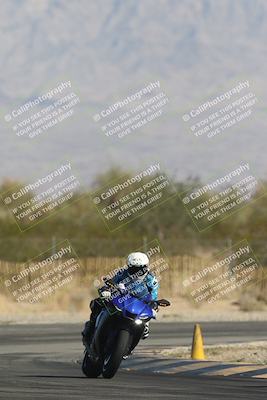 media/Oct-30-2025-Racers Edge (Thu) [[dabbdaf680]]/3-B Group/Session 2 Turn 2/